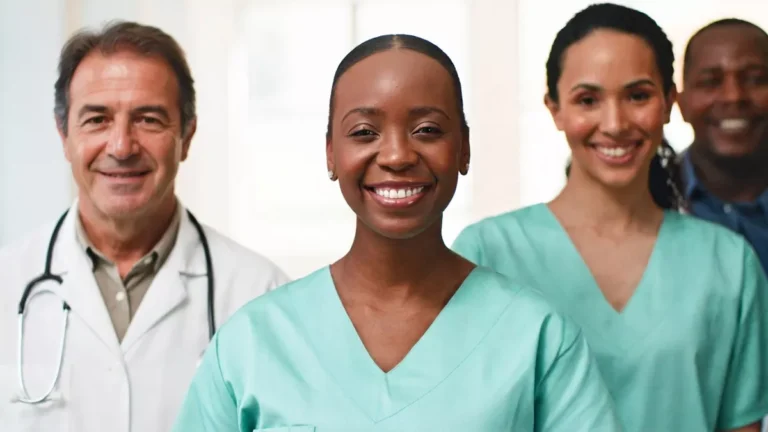 Auxiliar de Ação Médica